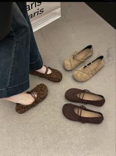 フラットシューズ バレエシューズ パンプスのサムネイル