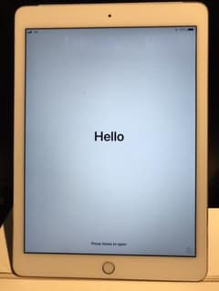 iPad Air 64GBのサムネイル