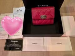 CHANEL ボーイシャネル 三つ折り財布のサムネイル