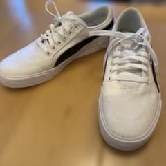 PUMA スニーカー ホワイト/ブラックのサムネイル