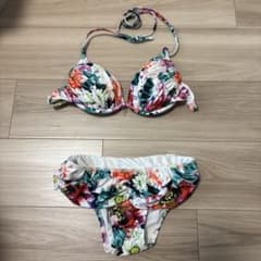 PEAK&PINE 花柄セパレート水着 9Mのサムネイル