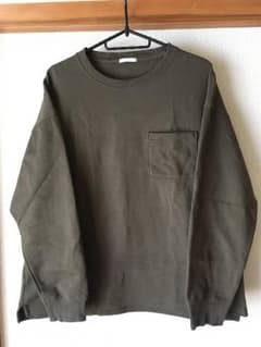 GU　裏起毛ポケットTシャツ　未使用新品のサムネイル