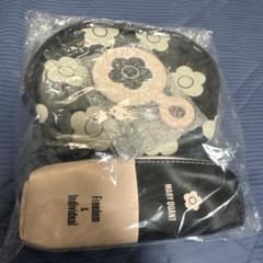 MARY QUANT ポーチ&ミラーセットのサムネイル