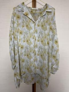W CLOSET 花柄 長袖シャツ ブラウスのサムネイル