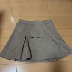 プリーツミニスカート グレー カーゴポケット付きのサムネイル