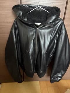 MOUSSY フェイクレザー フードブルゾン ブラックのサムネイル