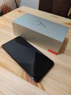 Xiaomi Mi9 グローバル版 スナドラ855 6GB+128GBのサムネイル