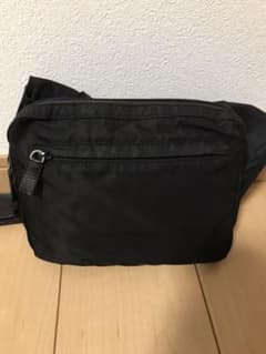 【値下げ】PRADA ショルダーバッグのサムネイル