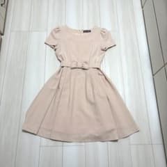 【美品】POUR VOUS プールヴー ワンピース 半袖 お呼ばれ 結婚式のサムネイル