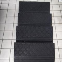 段差プレート 4個 樹脂製スロープ幅６０cm高さ10 cm奥行２７cm自宅中古品のサムネイル