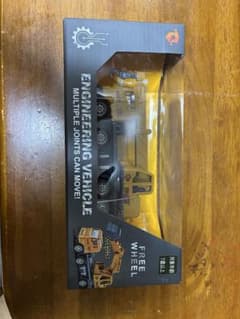 アミューズメント景品　 ミニカー クレーン車のサムネイル