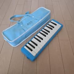 ピアニカ /鍵盤ハーモニカ ケース付きのサムネイル