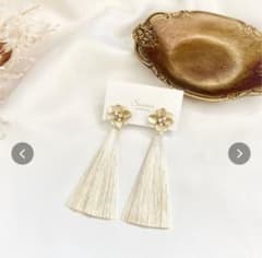 タッセルイヤリング 結婚式 ウエディングのサムネイル