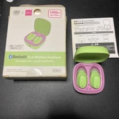 ダイソー Bluetooth True Wireless Earphoneのサムネイル
