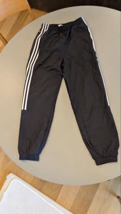 adidas トレフォイル トラックパンツ ブラック XSのサムネイル