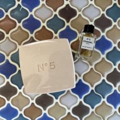 CHANEL N°5 オードゥ トワレット75g ミニ香水&サヴォンセット - メルカリ