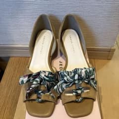 ジェリービーンズ　サンダル　パンプスのサムネイル