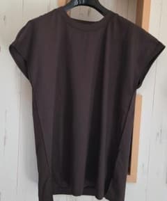 LaTotalite Tシャツ ハイネックプルオーバー ブラウンのサムネイル
