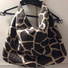 ☆値下しました☆ジラフ柄 バッグのサムネイル
