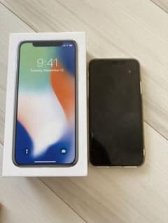 iPhone X Silver 64GB  docomoのサムネイル