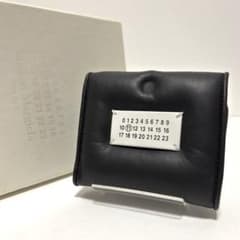 682✨未使用✨メゾンマルジェラ 三つ折り財布 グラムスラム レザー ブラック 682✨未使用✨メゾンマルジェラ 三つ折り財布 グラムスラム レザー