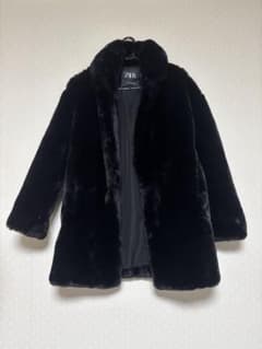 ZARAフェイクボアコート XS ZARA フェイクファーコート ブラック XS - メルカリ