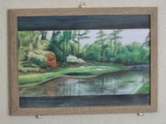 ゴルフコース風景画 自然の川と木々　オイルパステル画　フレーム付きのサムネイル