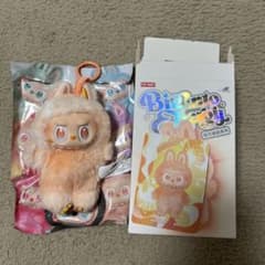 正規品　ラブブ LABUBU Big into Energy HAPPINESSのサムネイル