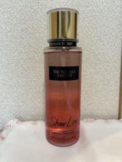 victoria's secret ボディ ミスト　Sheer Loveのサムネイル