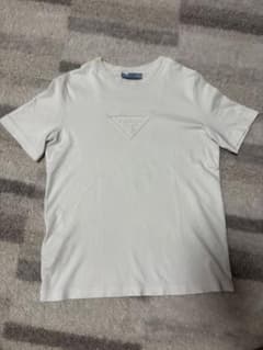 ゆゆ様専用 PRADA エンボス三角ロゴ 半袖Tシャツ - メルカリ