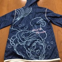 ピーチさん専用！！ディズニー　アリエル　ラッシュガードのサムネイル