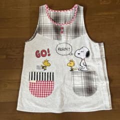 キャラクターエプロン　スヌーピー　保育士のサムネイル