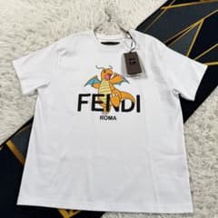 未使用 23年【ポケモン】FENDI カイリュー Tシャツ 人気 VV203 未使用 23年【ポケモン】FENDI カイリュー Tシャツ 人気 VV203 - メルカリ