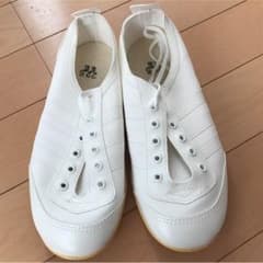 ムーンスター ジャガーペースセッター 22.5 体育館シューズ 新品のサムネイル