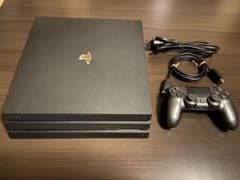 PS4 Pro ジェット・ブラック 1TB CUH-7100のサムネイル