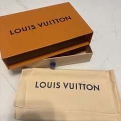 LOUIS VUITTON ギフト箱 セットのサムネイル