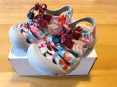 KEEN サンダル　キッズ　16㎝　女の子のサムネイル