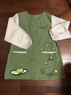 前ボタン割烹着エプロン　保育士　そらまめくんのベッドのサムネイル
