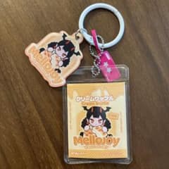 ま*る様 メロジョイ　クリームワッフル　キーホルダーのサムネイル