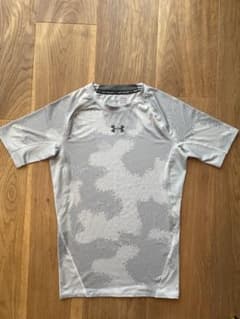 Under Armour 半袖 アンダーシャツ LGサイズ グレー 迷彩柄 - メルカリ