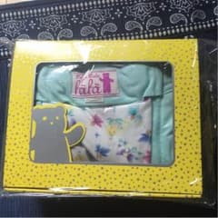 fafa 抱っこ紐のサムネイル