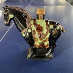 空き瓶 Suntory ウイスキー 馬の形ボトル 干支 - メルカリ