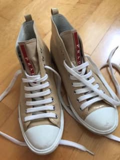 (K様専用)PRADA ハイカットスニーカーのサムネイル