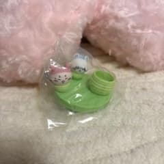映画ちいかわ 人魚の島のひみつ デスクトップフィギュア モモンガ＆古本屋のサムネイル