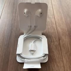 iPhone イヤホンのサムネイル