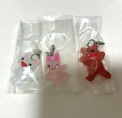 ノンタン　めじるしアクセサリー　ガチャ　ノンタン　くまさん　うさぎさんのサムネイル