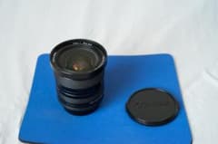Contax Carl Zeiss 28-70mm f/3.5-4.5 T*のサムネイル