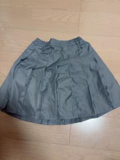 グレー プリーツ ミニスカートのサムネイル