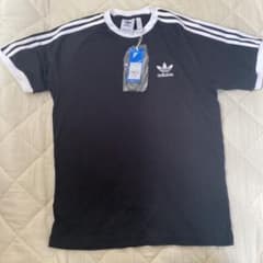 【新品】adidas Tシャツ アディダスオリジナルス【未使用】のサムネイル