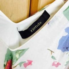リエンダタンクトップのサムネイル